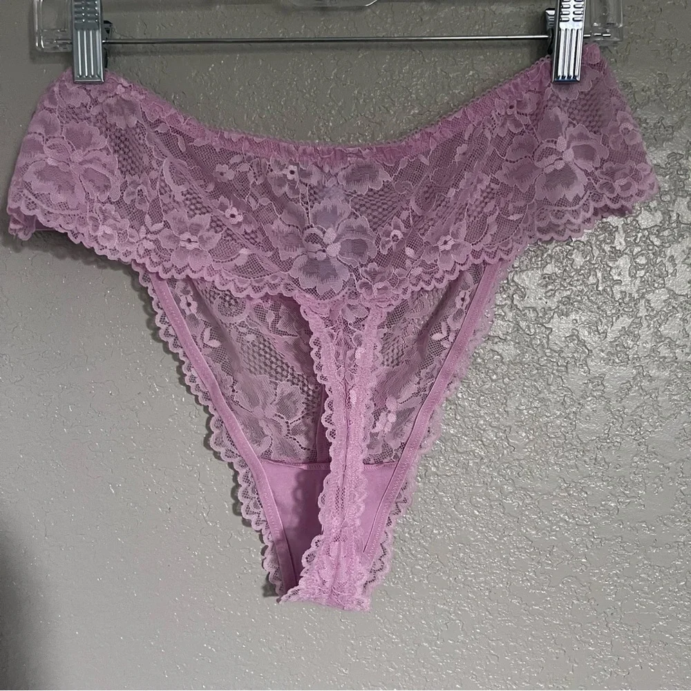 Savage X Fenty High Waist Lace Thong Pink Size 1X